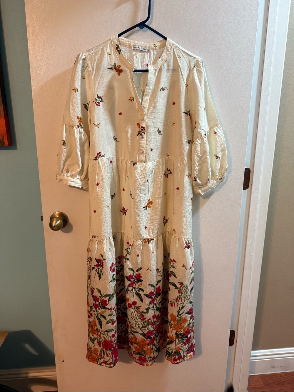 Figueroa & Flower Cream Floral Tiered Midi Dress M NWT Cottagecore Fall Boho